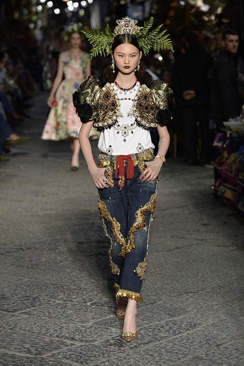 Dolce & Gabbana mở tiệc thời trang với cầu thủ và hoa hậu 39