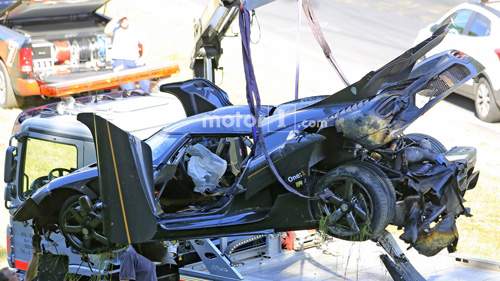 Koenigsegg One:1 giá 2 triệu đô tan tành tại Nürburgring 13
