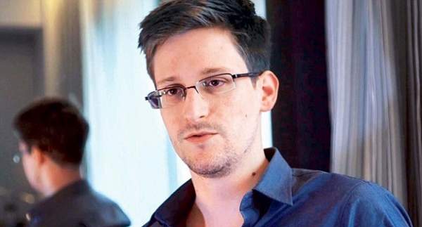 Chống theo dõi iPhone bằng ốp lưng do... Edward Snowden thiết kế 2
