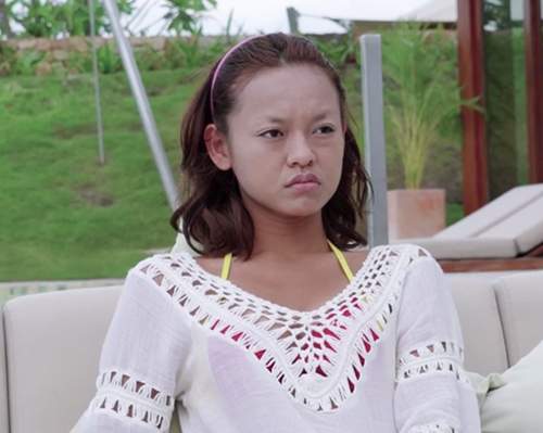 Nhan sắc thất thường của cô gái nhiều scandal nhất The Face Việt Nam 18