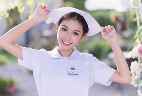Nữ y tá Thái Lan xinh đẹp đến nỗi bạn chỉ muốn ngắm mãi 3