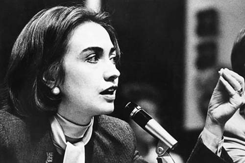 Những điều ít biết về tuổi trẻ hào hùng của bà Hillary Clinton 27