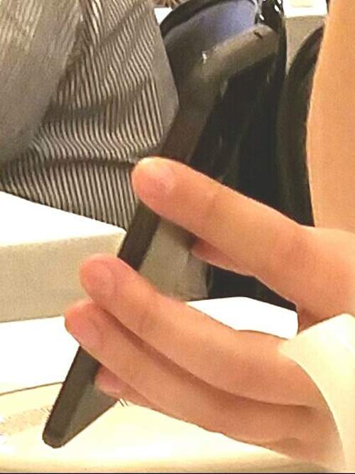 HTC Nexus Sailfish bất ngờ trên tay người dùng 3