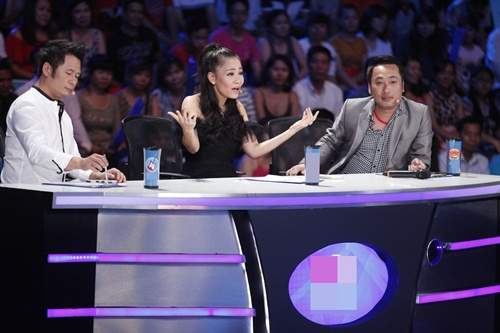 Vietnam Idol: Cô gái ngoại quốc làm Thu Minh, Bằng Kiều nghe không hiểu vẫn ngất ngây 21