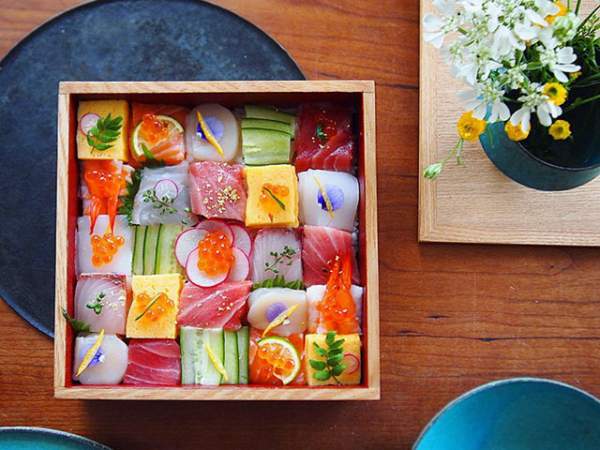 Từ sushi miếng, người Nhật chuyển sang mê mẩn sushi ghép hình 3