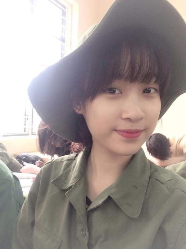 5 hot girl chứng minh "con gái tên Linh thường rất xinh" 2