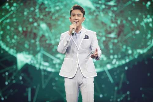 Vietnam Idol: Thu Minh diện váy lộng lẫy, bất ngờ hát tặng khán giả 33