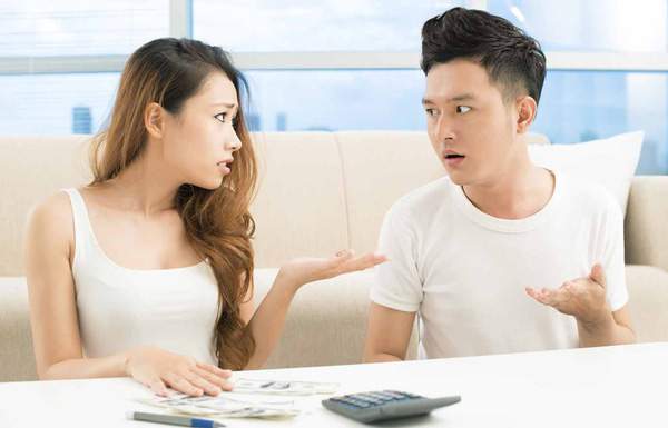 Chàng trai bảo vợ tự lo tiền váy cưới vì "em mặc chứ anh không mặc” 12