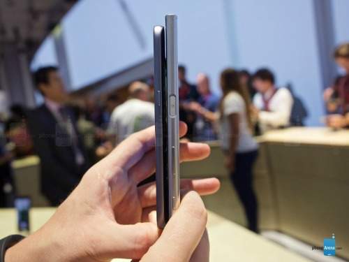 So sánh nhanh Sony Xperia XZ và Samsung Galaxy S7 7