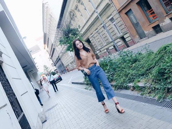 Mốt jeans xấu xí nhưng vẫn khiến nhiều sao Việt thích mê 24