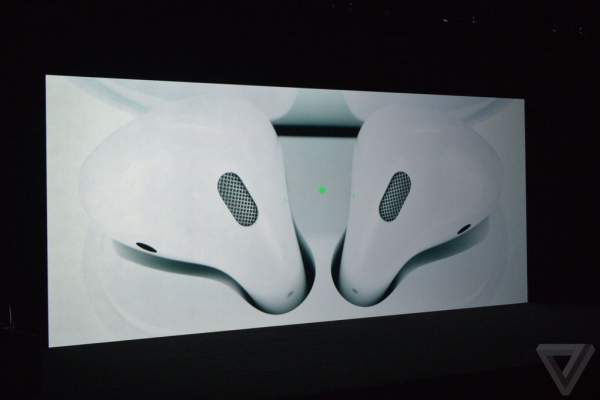 Vén màn bí mật tai nghe không dây AirPods của Apple 2