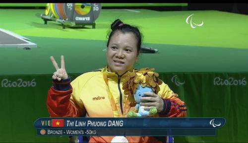 Đô cử Linh Phượng giành HCĐ Paralympic 2016 2