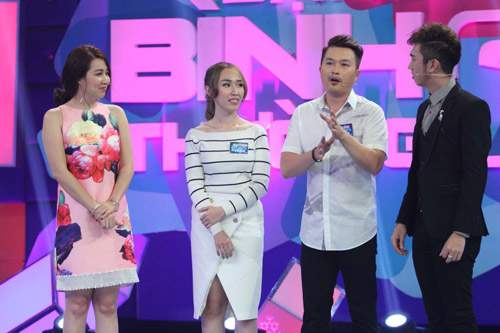 Phu quân của Lê Khánh bất ngờ xuất hiện trong show do vợ làm MC 6
