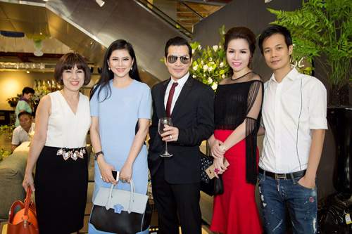 Hoa hậu Quý bà Bùi Thị Hà nổi bật với với tông đen - đỏ 15