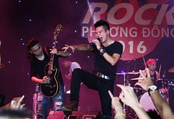 Đêm rock máu lửa của Ngũ Cung và sinh viên Hà Nội 5