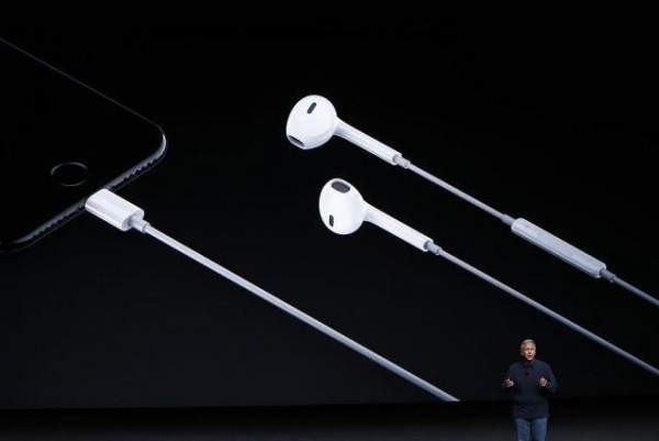 Tổng hợp những tin đồn về iPhone 8 và MacBook Pro mới 4
