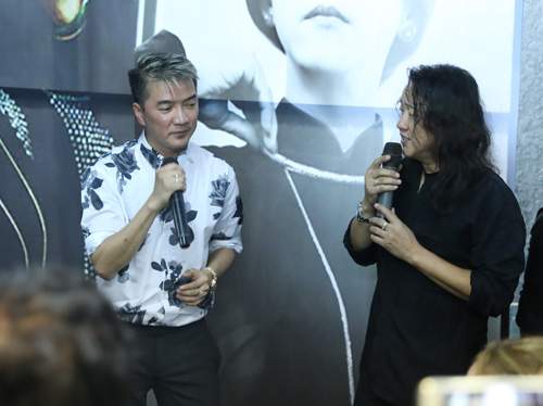 Video: "Người bạn đặc biệt" hát tặng ca sĩ Minh Thuận 6