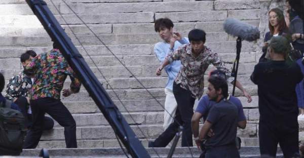 Lee Min Ho ẩu đả với côn đồ, kéo tay Jeon Ji Hyun cùng chạy trốn 15