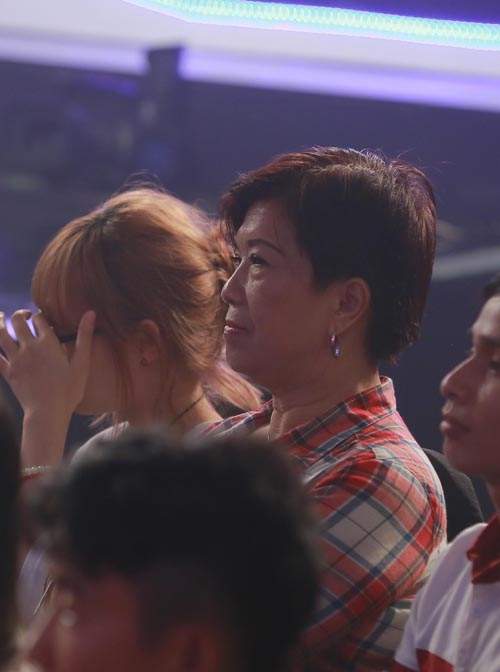 Người nghệ sĩ đa tài: Mẹ Hùng Thuận bật khóc khi xem con trai diễn lại "Đất phương Nam" 18