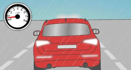 Những nguyên tắc lái ôtô an toàn trong mưa bão 3