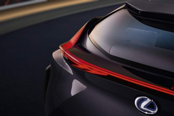 Lexus UX Concept - Thêm cạnh tranh ở phân khúc compact SUV hạng sang 8