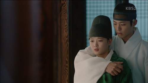 Mây họa ánh trăng tập 12: Bo Gum bị chém trọng thương vì cứu Yoo Jung 21
