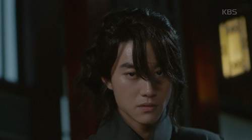 Mây họa ánh trăng tập 12: Bo Gum bị chém trọng thương vì cứu Yoo Jung 9