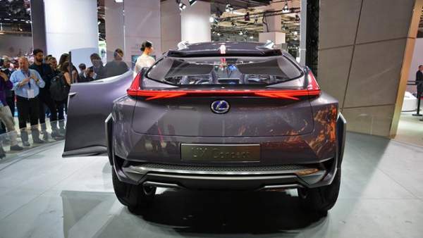 Lexus UX Concept - Thêm cạnh tranh ở phân khúc compact SUV hạng sang 2