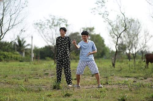 Hoài Linh và con trai: Cặp bài trùng "khó đỡ" trên màn ảnh Việt 15