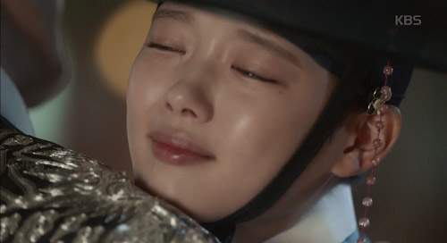Mây họa ánh trăng tập 13: Kim Yoo Jung trao người yêu nụ hôn từ biệt 3