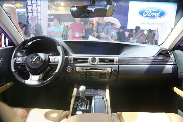 Lexus có gì tại triển lãm Vietnam Motor Show 2016? 7