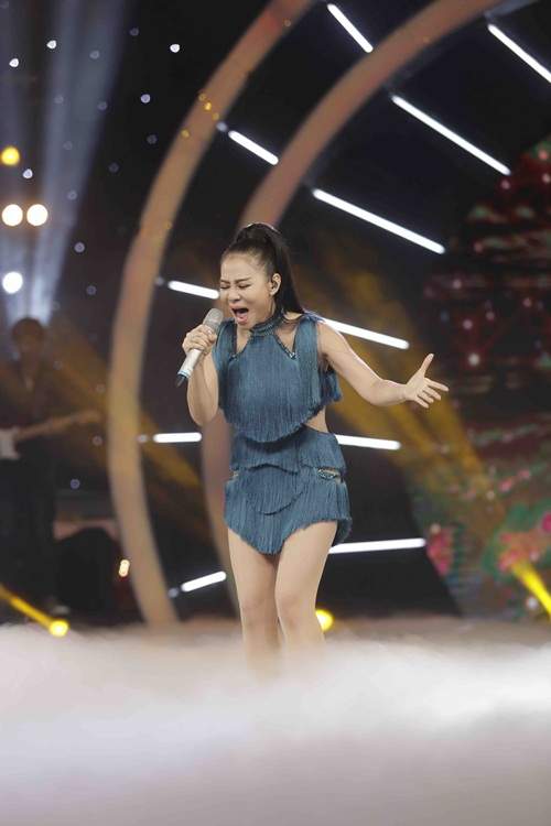 Lần đầu tiên trong lịch sử: Cô gái nước ngoài đăng quang Vietnam Idol 2016! 36