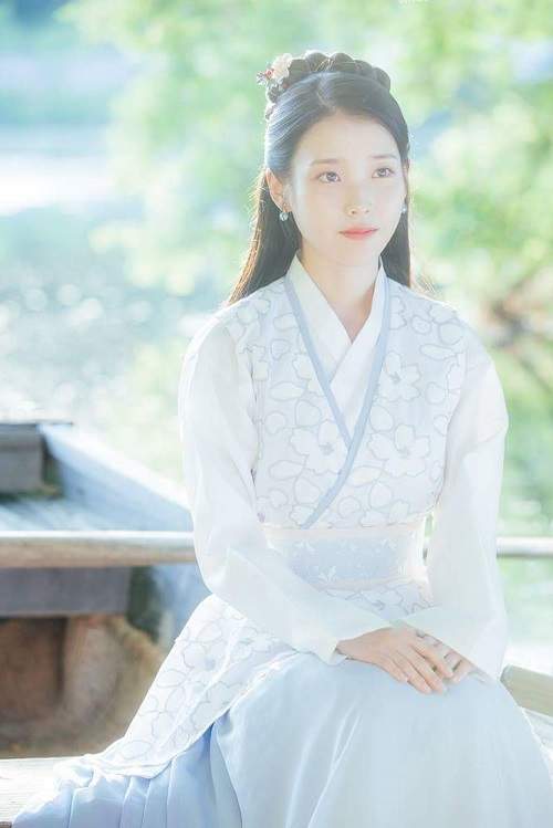Người tình ánh trăng tập 14: Không phải IU, đây mới là người làm vợ Lee Jun Ki 18