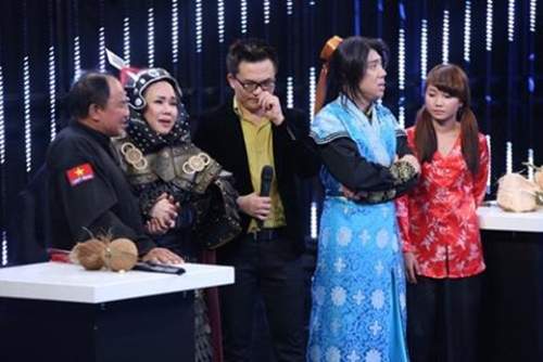 Những TV show khiến sao Việt hoảng hồn vì màn biểu diễn nguy hiểm của "dị nhân" 33