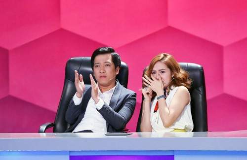 Những TV show khiến sao Việt hoảng hồn vì màn biểu diễn nguy hiểm của "dị nhân" 39