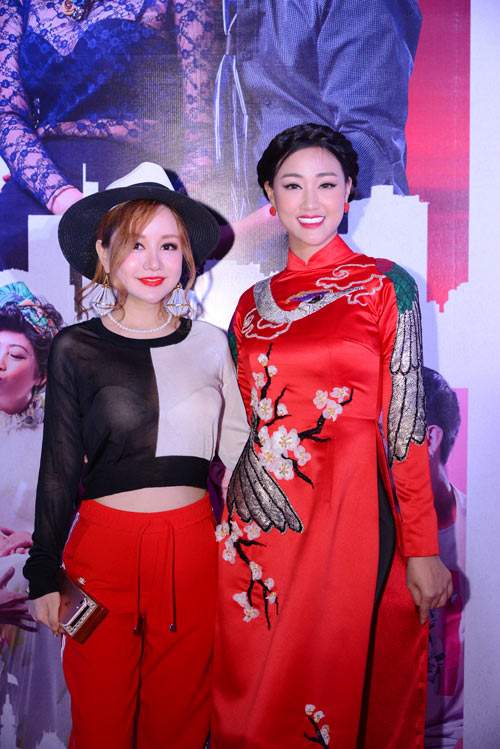 Thời trang sao Việt xấu: Hari Won mặc như bà ngoại, Bảo Thy hóa quý bà 9