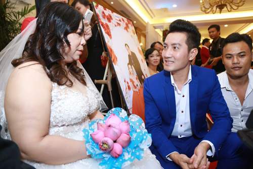 Vợ chồng Lý Hải xúc động dự lễ cưới của 60 cặp khuyết tật 5