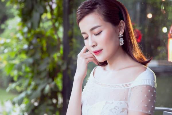 Hoa khôi xứ dừa dịu dàng khoe nhan sắc 10