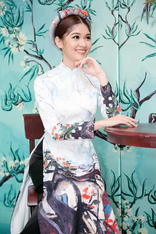 Dàn mỹ nhân Việt "đẹp quên lối về" với áo dài cách tân 6
