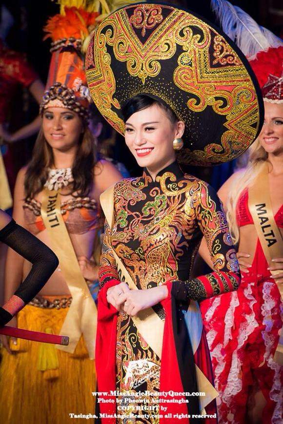 Đây mới là niềm tự hào của Việt Nam tại đấu trường sắc đẹp quốc tế 12