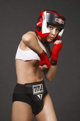 Soi độ sexy lăn xả của "nữ hoàng boxing" Hoàng Yến My 5