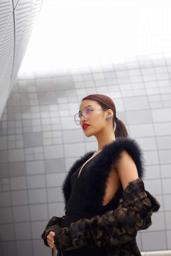 Lan Khuê "đánh bật" tín đồ thời trang Hàn tại Seoul Fashion Week 9