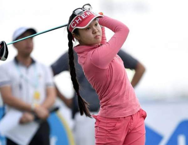 Phá vỡ kỷ lục, Hanako Kawasaki giành ngôi vô địch golf nữ quốc gia