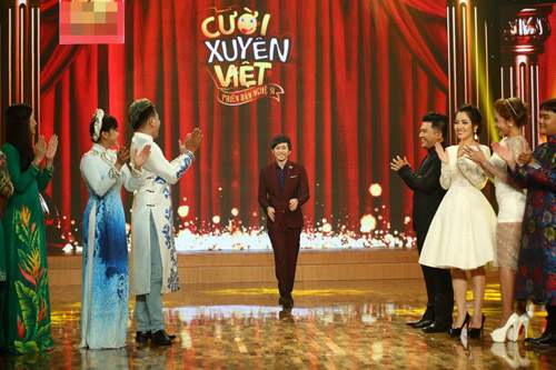 Cười xuyên Việt trở lại, lần đầu tiên Hoài Linh làm giám khảo duy nhất 3