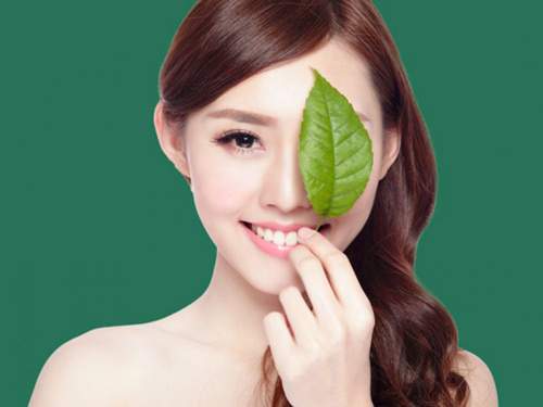 Phun bóng trắng da cùng Glutathione với công nghệ Dermjector. 9