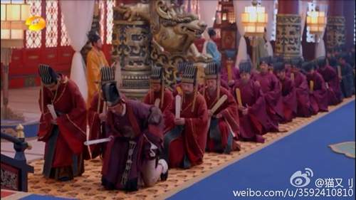 Những hạt sạn "xuyên không" khó đỡ của phim truyền hình Hoa ngữ 39
