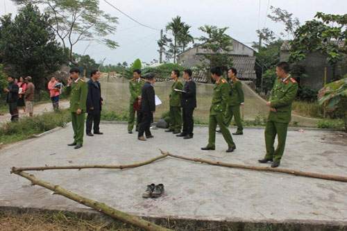 Phút đấu trí nghẹt thở tước vũ khí nghi phạm thảm án Hà Giang