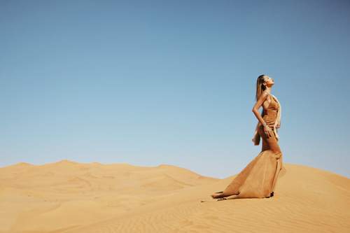21SIX Fashion cùng "Bão Sa Mạc" tại Safari – Dubai. 9