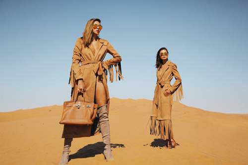 21SIX Fashion cùng "Bão Sa Mạc" tại Safari – Dubai. 21