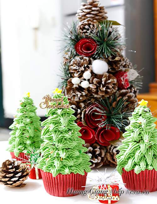 Bánh cupcake cây thông cho Noel thêm ấm áp 33